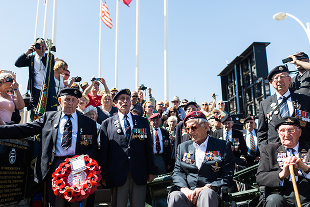 normandy veterans in arromanches 2014